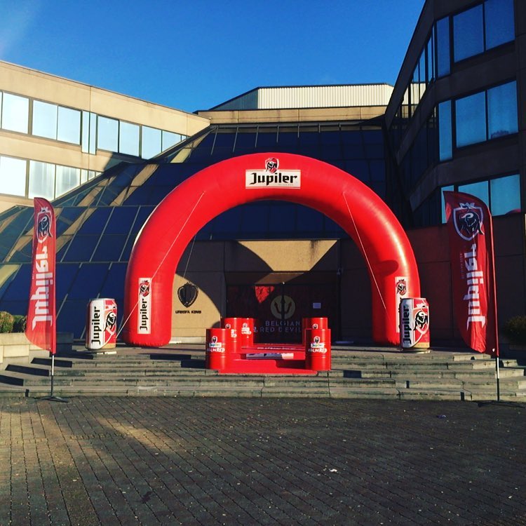 Sunshine ✅  Jupiler ✅  Ready for the press conference! #topsecret #jupiler